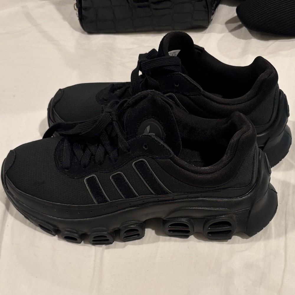 Adidas MEGARIDE Athletic Men's Shoes - Picture 8 of 13